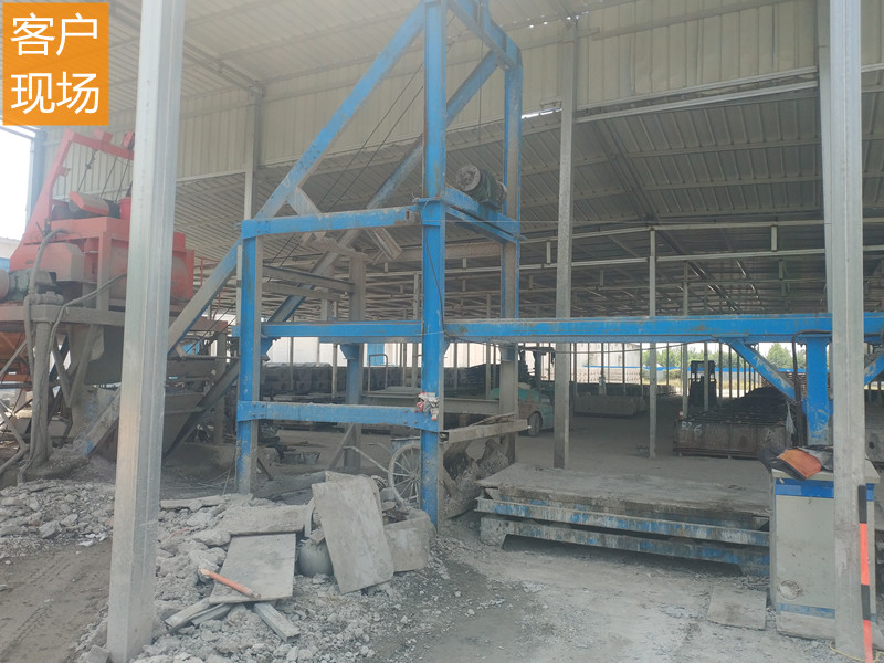 小型預(yù)制件自動生產(chǎn)線施工現(xiàn)場