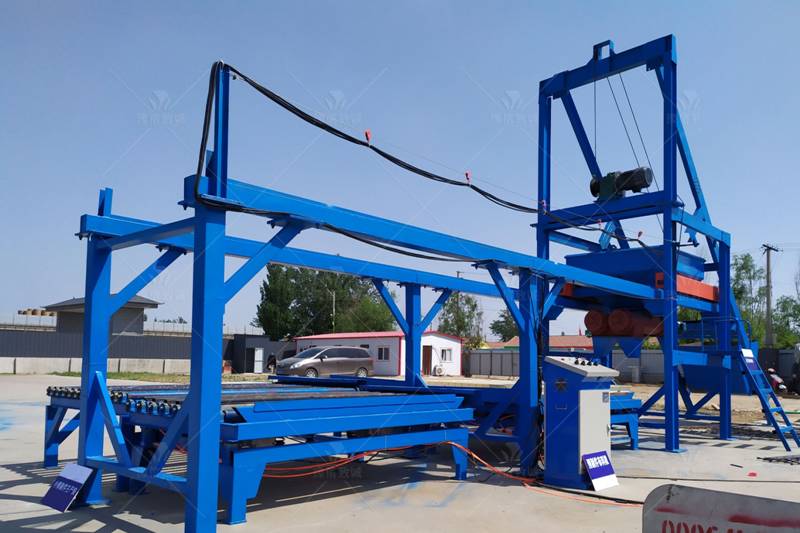 信陽高鐵護坡磚預(yù)制件生產(chǎn)線設(shè)備展示